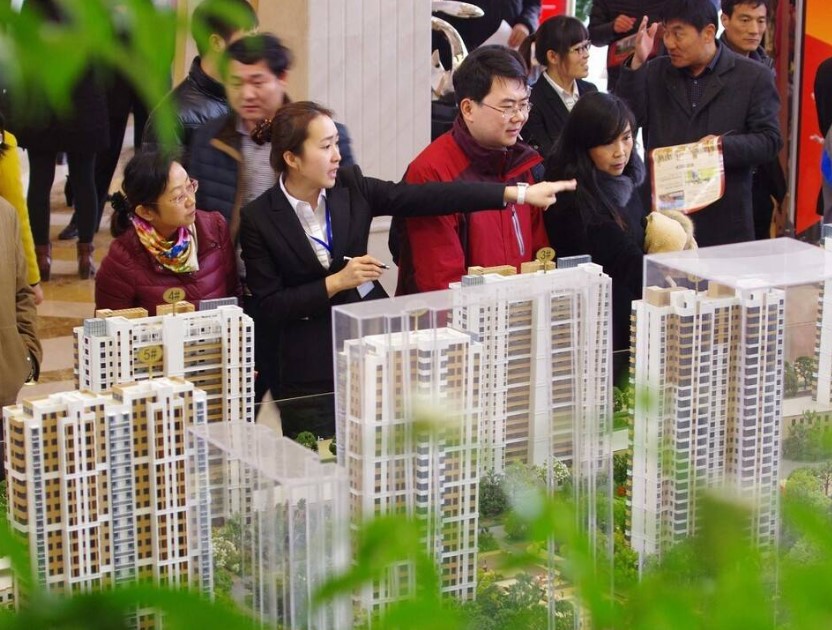 多地优化住房公积金政策，购房贷款额度提至百万元（2023公积金贷款买房）