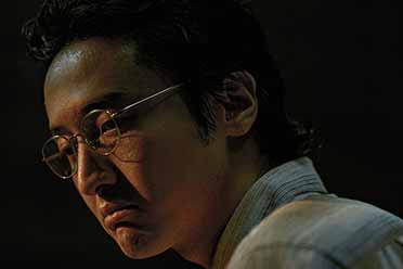 （新闻）电影《孤注一掷》票房突破22亿元！豆瓣评分降至6.9分