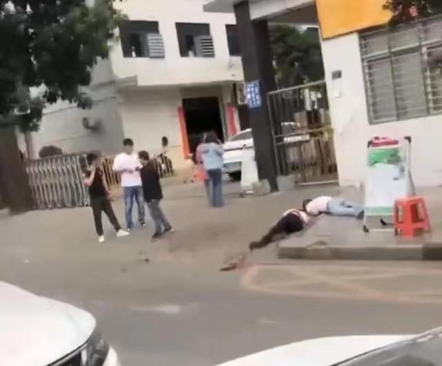 警方通报东莞电子厂伤人案:3人死亡，组织调查中